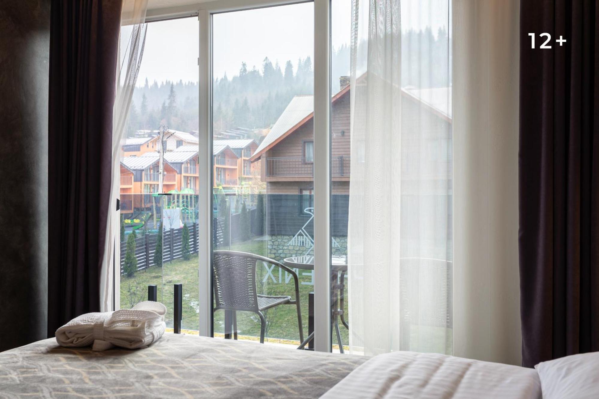 Phoenix Relax Park Bukovel Bagian luar foto
