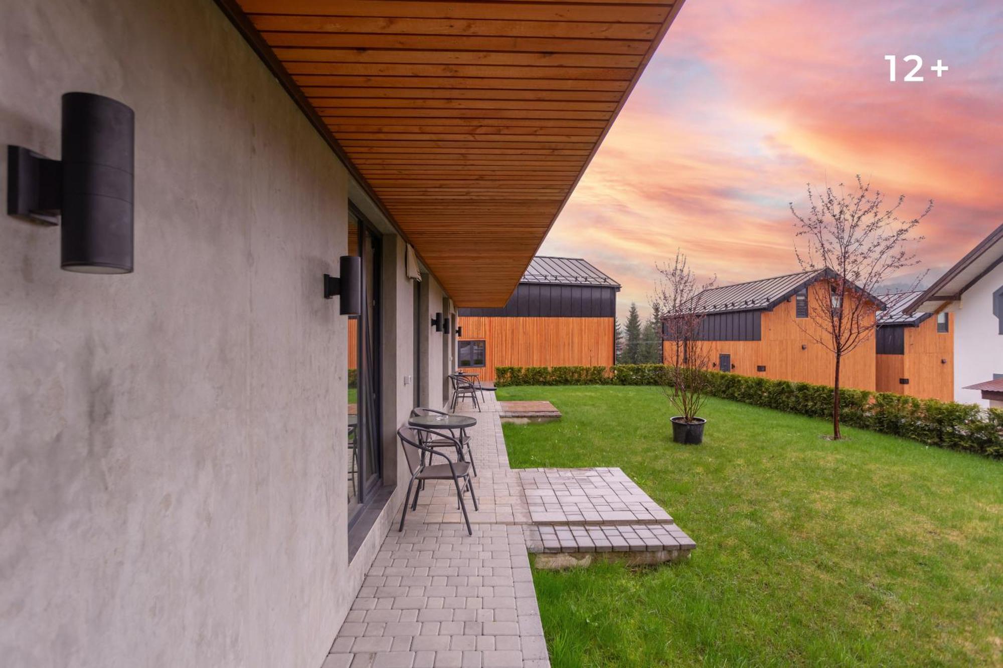 Phoenix Relax Park Bukovel Bagian luar foto